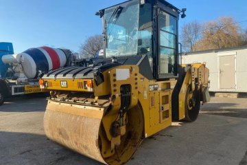 walec drogowy dwubębnowy, 3 tryby, zraszanie wodą