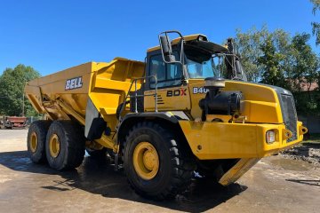 wozidło, ładowność 37t, napęd 6x6, kamera, klapa